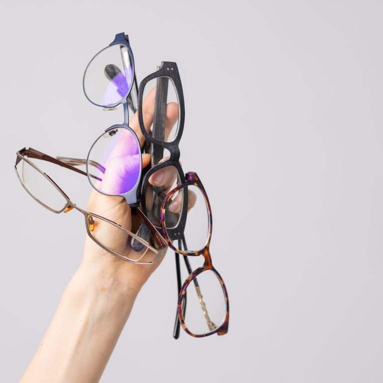 held & böhmke Rhauderfehn, hören & sehen, Augenoptik, Hörakustik